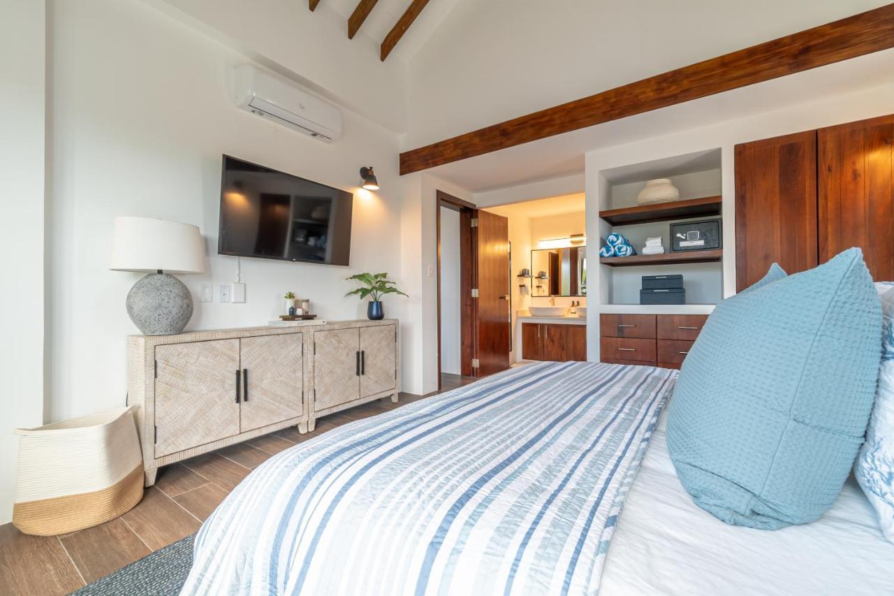 Conch Shell Cottage And The Poolclub At Mahogany Bay! San Pedro  Exterior photo