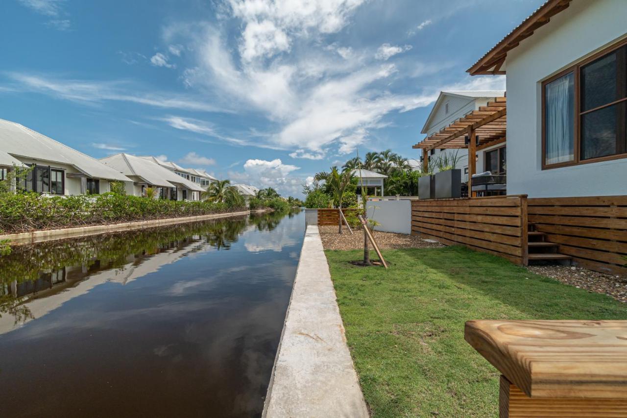 Conch Shell Cottage And The Poolclub At Mahogany Bay! San Pedro  Exterior photo